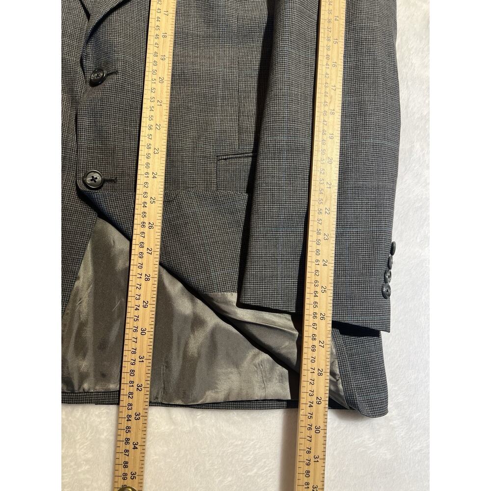 Flaws Vtg Burberry's 40L Gray Puppytooth Subtle Blue Plaid Blazer - Picture 12 of 16